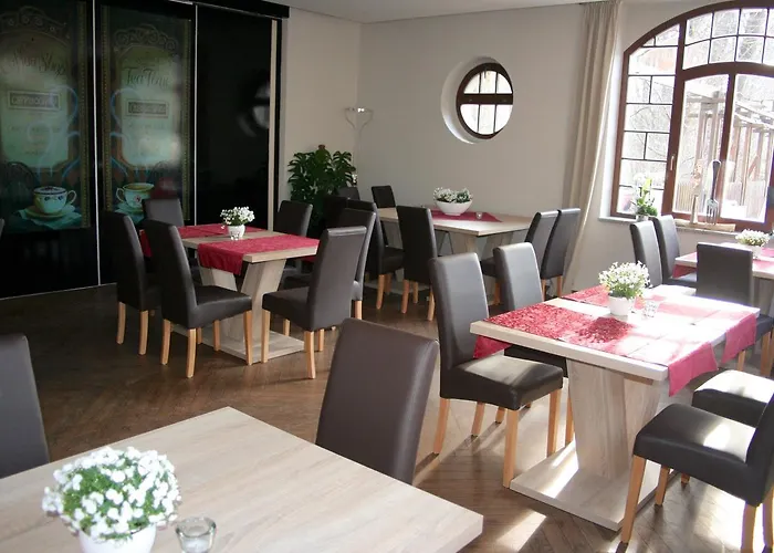 Parkschlosschen 3* Lichtenstein (Saxony)